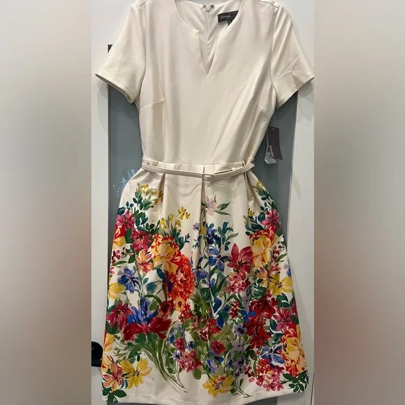 Donna Ricco | Dresses | Brand New Donna Ricco Short Sleeve Floral Print V Neck Fit And Flare Dress | Poshmark Donna Ricco | Dresses | Brand New Donna Ricco Short Sleeve Floral Print V Neck Fit And Flare Dress | Poshmark